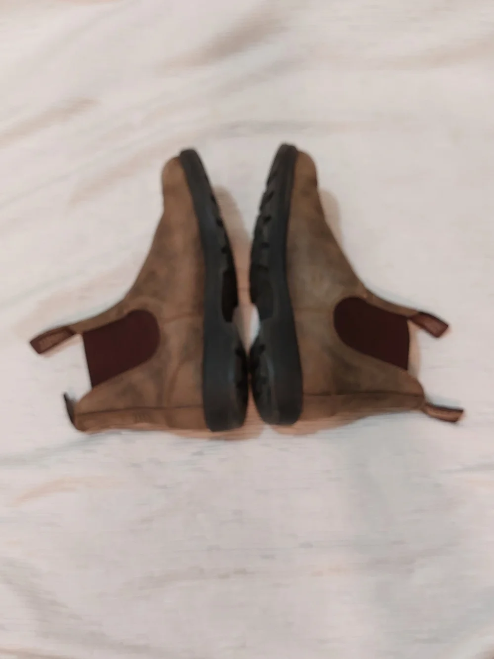 Blundstone Brown Chelsea Boots with Dark Elastic Panels Size 9.5